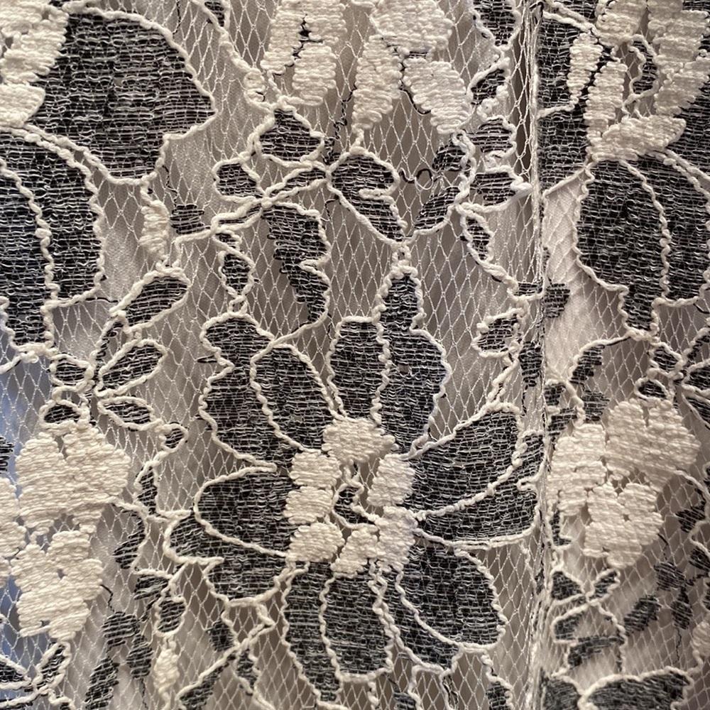 Dress - Picture 2 of 6